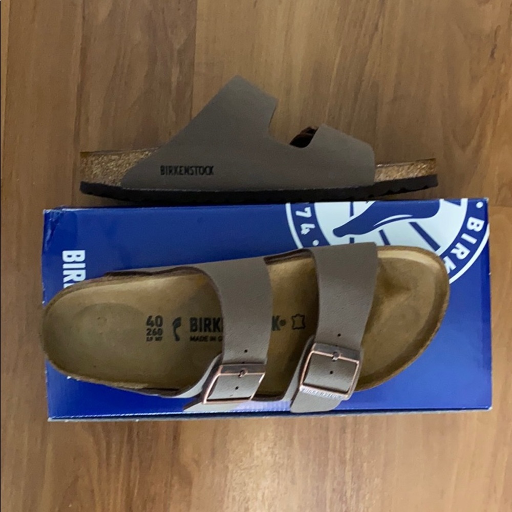 Mocha Arizona Birkenstock’s